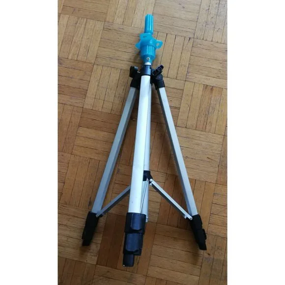 Mannequin head tri pod stand - Picture 3 of 4